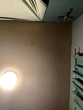 MRFreakBoi online show from September 21, 4:58 am