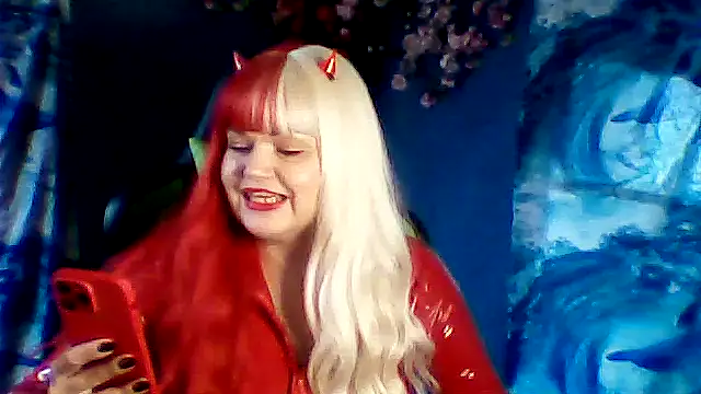 Nayvessa online show from November 5, 6:57 am