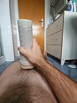 Snapshot of LAB_Secret chatting on October 12, 7:40 am LAB Secret online show from October 12, 7:40 am