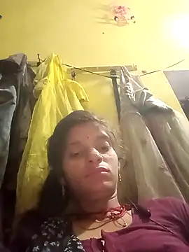 Snapshot of Punam_jindal chatting on May 3, 9:43 pm Punam jindal online show from May 3, 9:43 pm