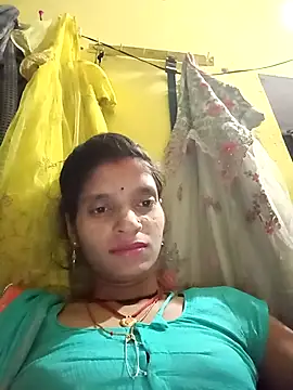 Snapshot of Punam_jindal chatting on May 5, 12:40 am Punam jindal online show from May 5, 12:40 am