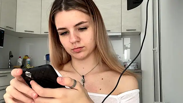 Denni Spilber online show from October 31, 7:09 am