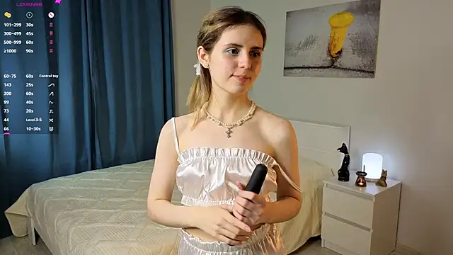 EllieDul online show from October 9, 4:05 pm