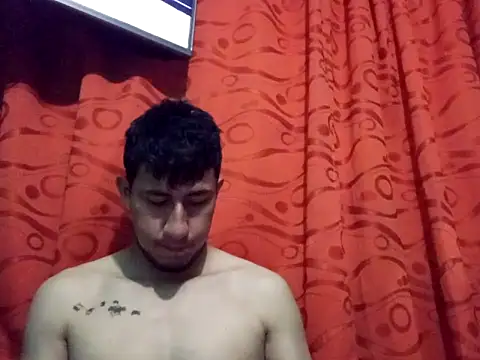 True Di online show from September 18, 1:18 am