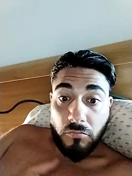 Snapshot of axsimil chatting on September 25, 1:15 pm axsimil online show from September 25, 1:15 pm