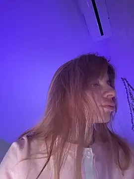 Snapshot of mari__papi chatting on December 18, 4:57 pm mari papi online show from December 18, 4:57 pm