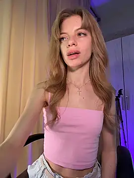 Snapshot of mari__papi chatting on May 15, 3:41 pm mari papi online show from May 15, 3:41 pm