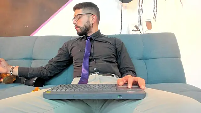 DanteWinter online show from October 23, 5:51 am