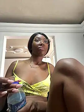 Snapshot of MarianRosse chatting on December 18, 7:42 pm MarianRosse online show from December 18, 7:42 pm