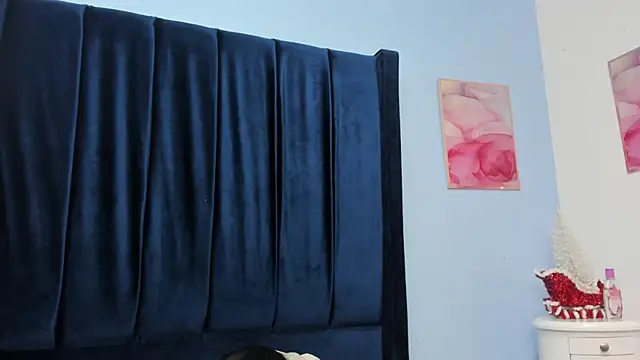 Snapshot of MarianRosse chatting on February 7, 3:16 pm MarianRosse online show from February 7, 3:16 pm