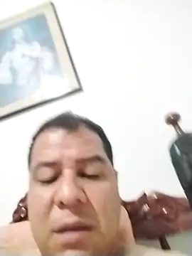 latinblack16 online show from December 19, 3:02 am