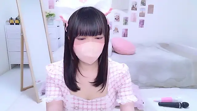 Snapshot of fumika_f chatting on November 18, 2:28 am fumika f online show from November 18, 2:28 am