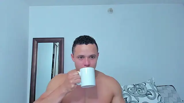 KingLevi01 online show from March 8, 11:30 pm