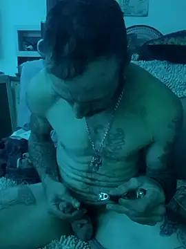 Snapshot of Mrluckstick chatting on November 18, 2:06 am Mrluckstick online show from November 18, 2:06 am