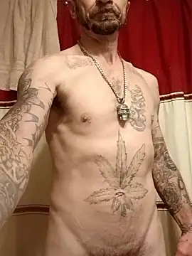 Snapshot of Mrluckstick chatting on March 21, 9:03 am Mrluckstick online show from March 21, 9:03 am