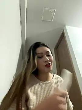 Amadora rose online show from October 29, 12:35 am