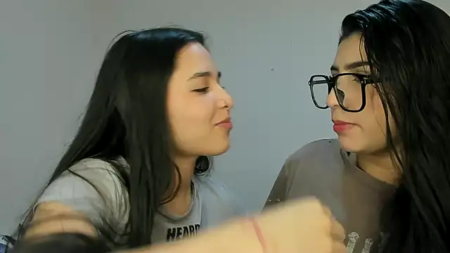 Sweet and Rous0 online show from January 19, 2:26 am