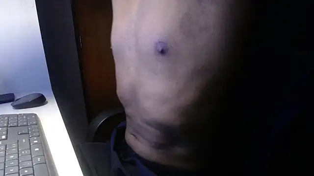 Snapshot of here_cumshot chatting on February 11, 12:15 am here cumshot online show from February 11, 12:15 am