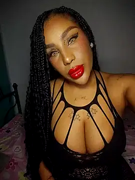 Queen Amara online show from April 29, 3:43 am
