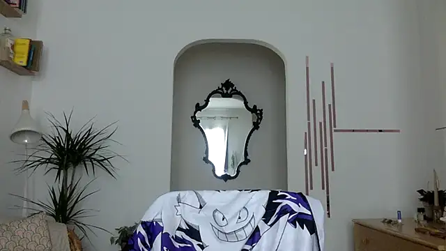 nikkaanderic online show from June 17, 3:57 pm