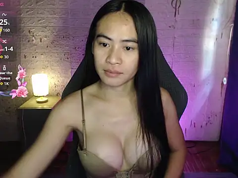prettyasianjas online show from April 18, 12:36 am