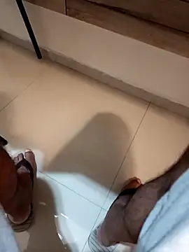 Gallo001 online show from December 19, 11:17 am