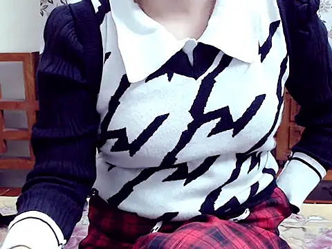 Ami 8x online show from November 18, 2:21 pm