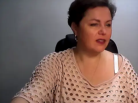 EllaLove2277 online show from October 28, 6:21 pm