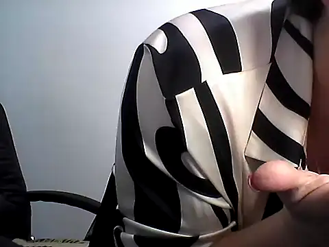 EllaLove2277 online show from November 2, 9:44 am