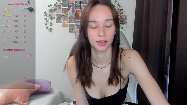 Snapshot of _Alissaa chatting on November 28, 11:57 am Alissaa online show from November 28, 11:57 am