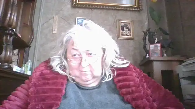 Snapshot of Lala-Love56 chatting on November 26, 12:17 pm Lala-Love56 online show from November 26, 12:17 pm