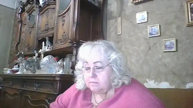 Snapshot of Lala-Love56 chatting on May 9, 5:07 pm Lala-Love56 online show from May 9, 5:07 pm