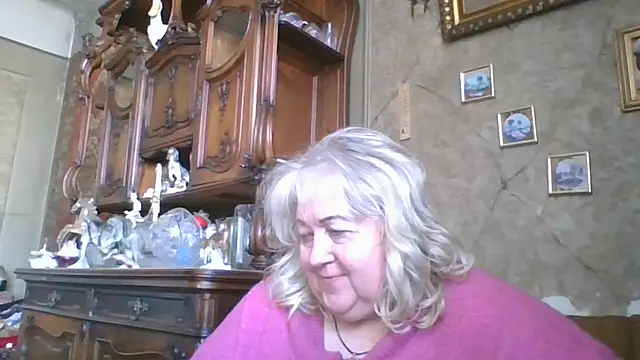 Snapshot of Lala-Love56 chatting on May 24, 2:44 pm Lala-Love56 online show from May 24, 2:44 pm