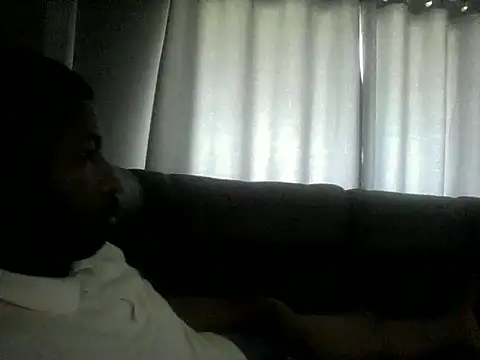 Snapshot of TopssyKreet chatting on November 7, 1:55 pm TopssyKreet online show from November 7, 1:55 pm