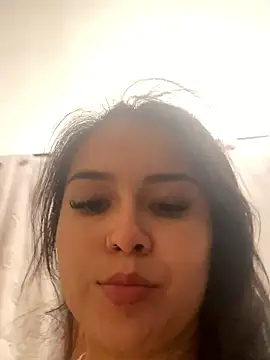 amberbakee online show from December 20, 2:46 pm