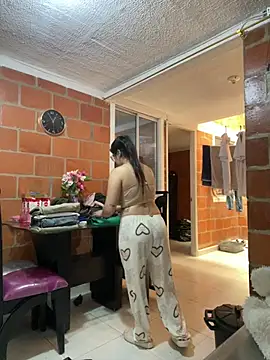 amberbakee online show from March 21, 3:15 pm