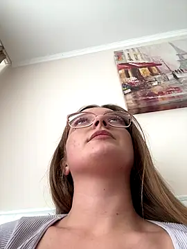 Snapshot of Bellatrisssaa chatting on October 20, 12:27 pm Bellatrisssaa online show from October 20, 12:27 pm