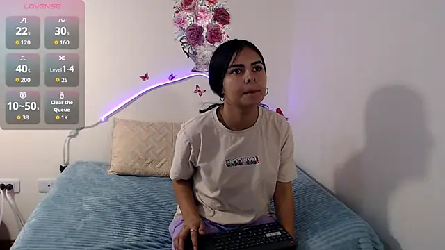 Valeryxs online show from October 1, 7:20 pm