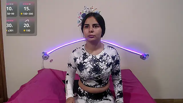 Valeryxs online show from October 24, 8:05 pm