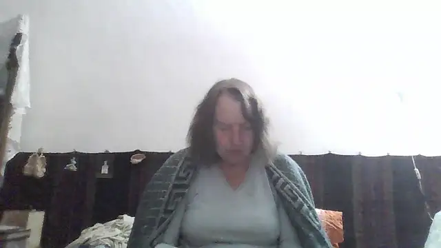 Snapshot of AnnaLive570 chatting on May 18, 1:35 am AnnaLive570 online show from May 18, 1:35 am