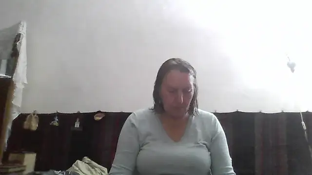 Snapshot of AnnaLive570 chatting on May 21, 11:45 pm AnnaLive570 online show from May 21, 11:45 pm
