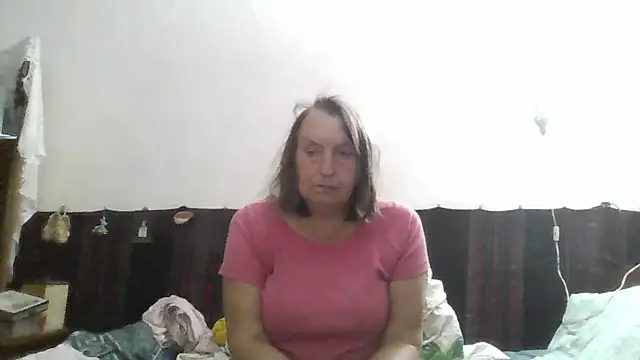 Snapshot of AnnaLive570 chatting on June 9, 2:56 am AnnaLive570 online show from June 9, 2:56 am
