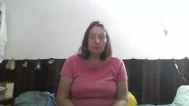 Snapshot of AnnaLive570 chatting on June 11, 2:53 am AnnaLive570 online show from June 11, 2:53 am