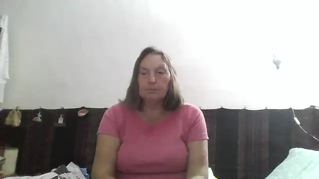 Snapshot of AnnaLive570 chatting on June 12, 2:32 am AnnaLive570 online show from June 12, 2:32 am