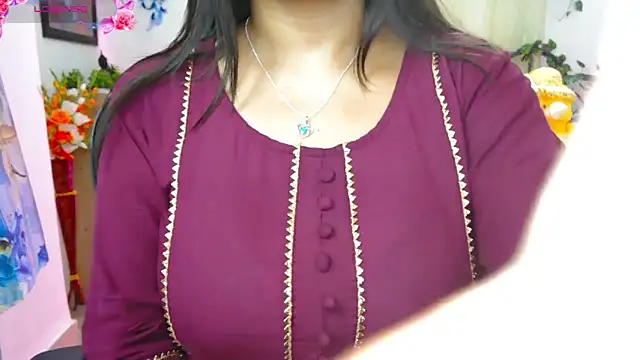 Snapshot of WildDimpi_0 chatting on October 14, 12:55 am WildDimpi 0 online show from October 14, 12:55 am