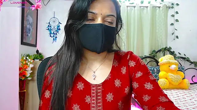 Snapshot of WildDimpi_0 chatting on October 17, 4:31 pm WildDimpi 0 online show from October 17, 4:31 pm