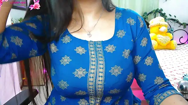 Snapshot of WildDimpi_0 chatting on October 29, 6:20 pm WildDimpi 0 online show from October 29, 6:20 pm