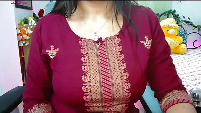 Snapshot of WildDimpi_0 chatting on November 15, 5:53 pm WildDimpi 0 online show from November 15, 5:53 pm