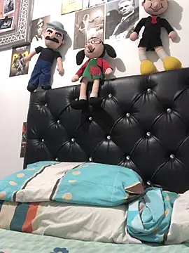 Snapshot of elpeluchenegroxxx3 chatting on March 15, 12:27 am elpeluchenegroxxx3 online show from March 15, 12:27 am