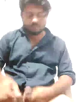 urhotboymeet online show from November 28, 7:27 pm